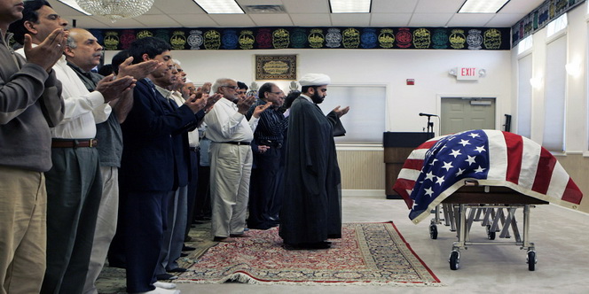 Imam-prays-for-funeral-namaz